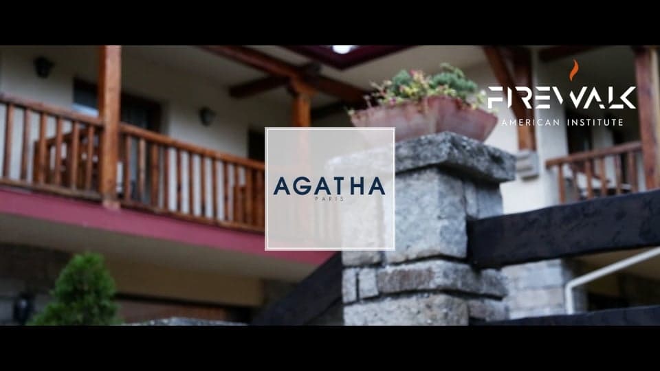 Agatha Paris — Campaña Navidad