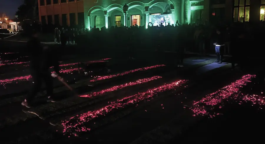 Coals prepared for firewalking